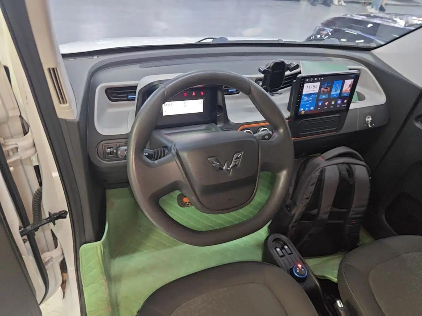 Wuling Hongguang MINIEV 2022 Easy Version Lithium Iron Phosphate — миниатюра 12