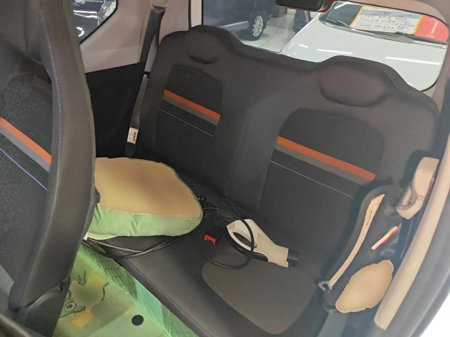Wuling Hongguang MINIEV 2022 Easy Version Lithium Iron Phosphate — миниатюра 20