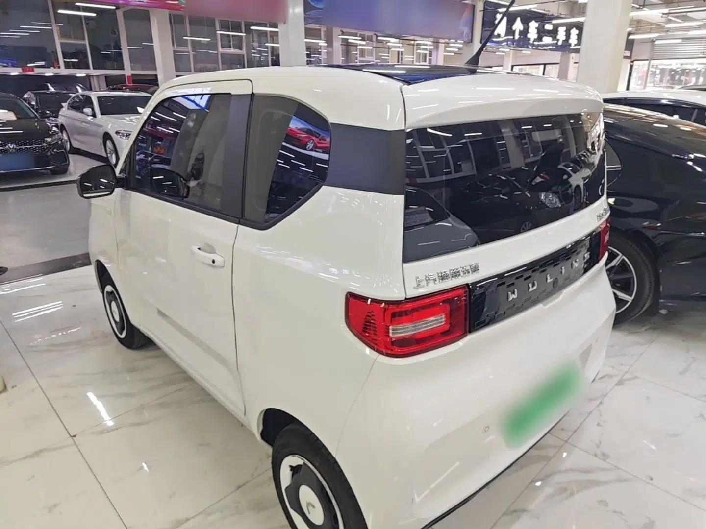 Wuling Hongguang MINIEV 2022 Easy Version Lithium Iron Phosphate — миниатюра 4