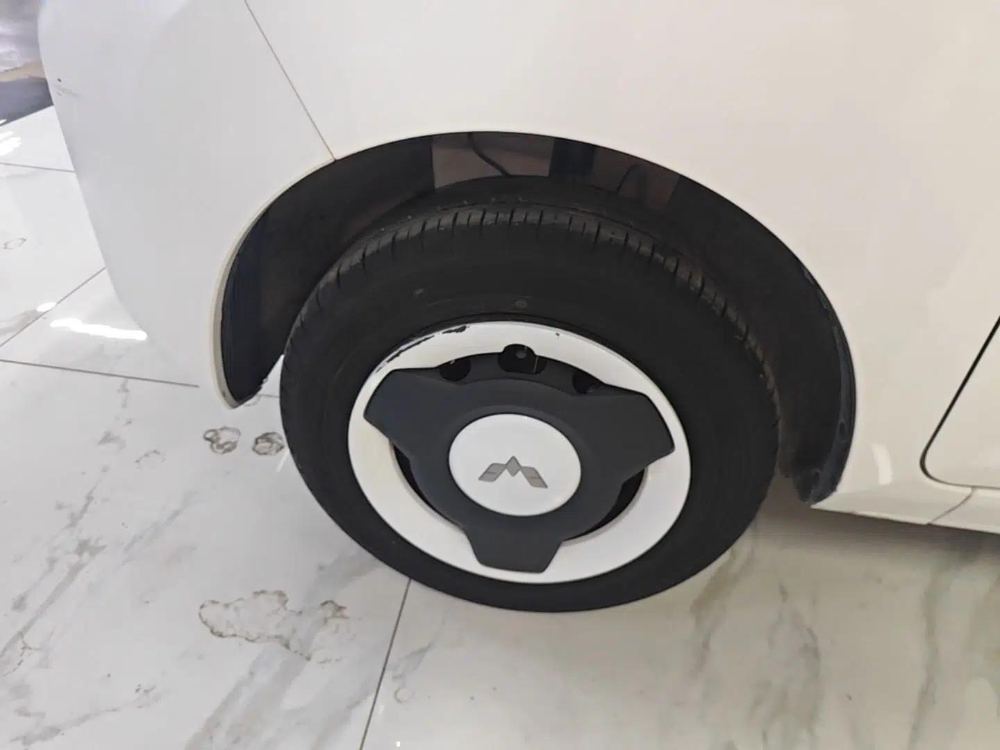 Wuling Hongguang MINIEV 2022 Easy Version Lithium Iron Phosphate — миниатюра 10