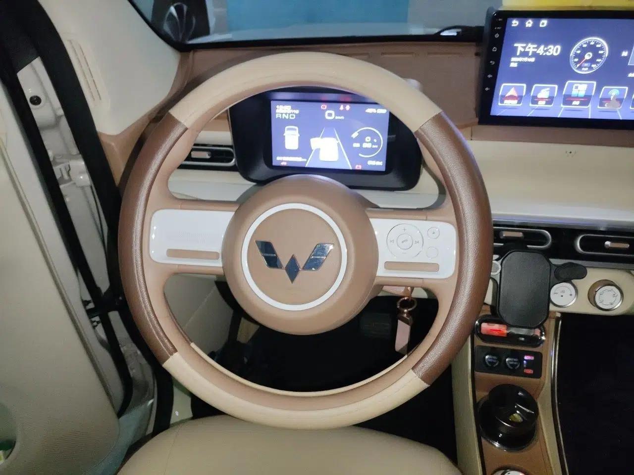 Wuling Hongguang MINIEV 2024 3rd Generation 215km Youth Edition — миниатюра 9