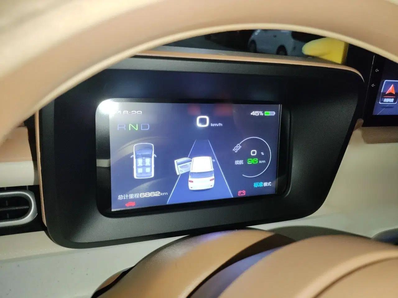 Wuling Hongguang MINIEV 2024 3rd Generation 215km Youth Edition — миниатюра 10