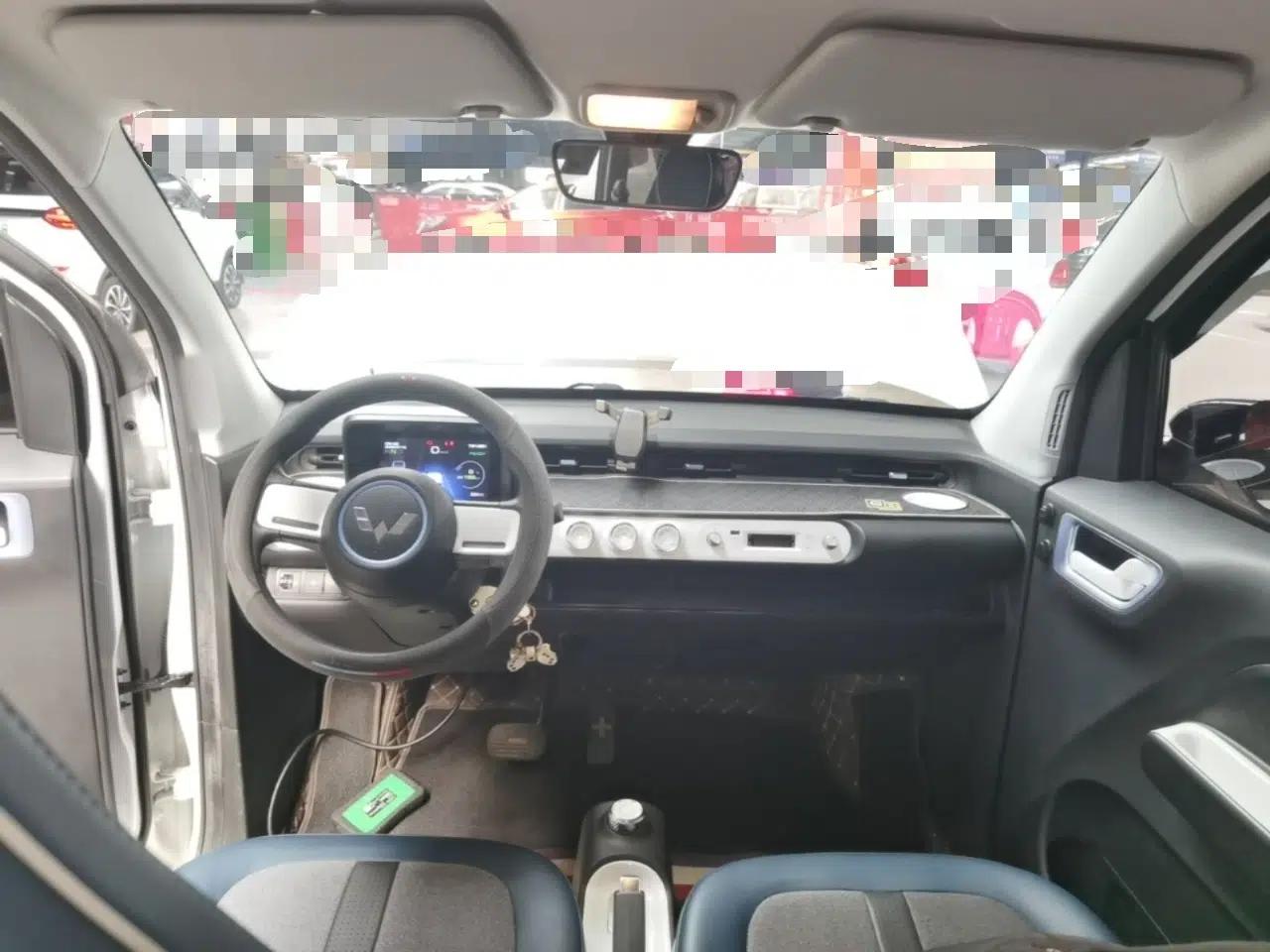 Wuling Hongguang MINIEV 2022 GAMEBOY 200km Gaming Edition with Lithium Iron Phosphate — миниатюра 12