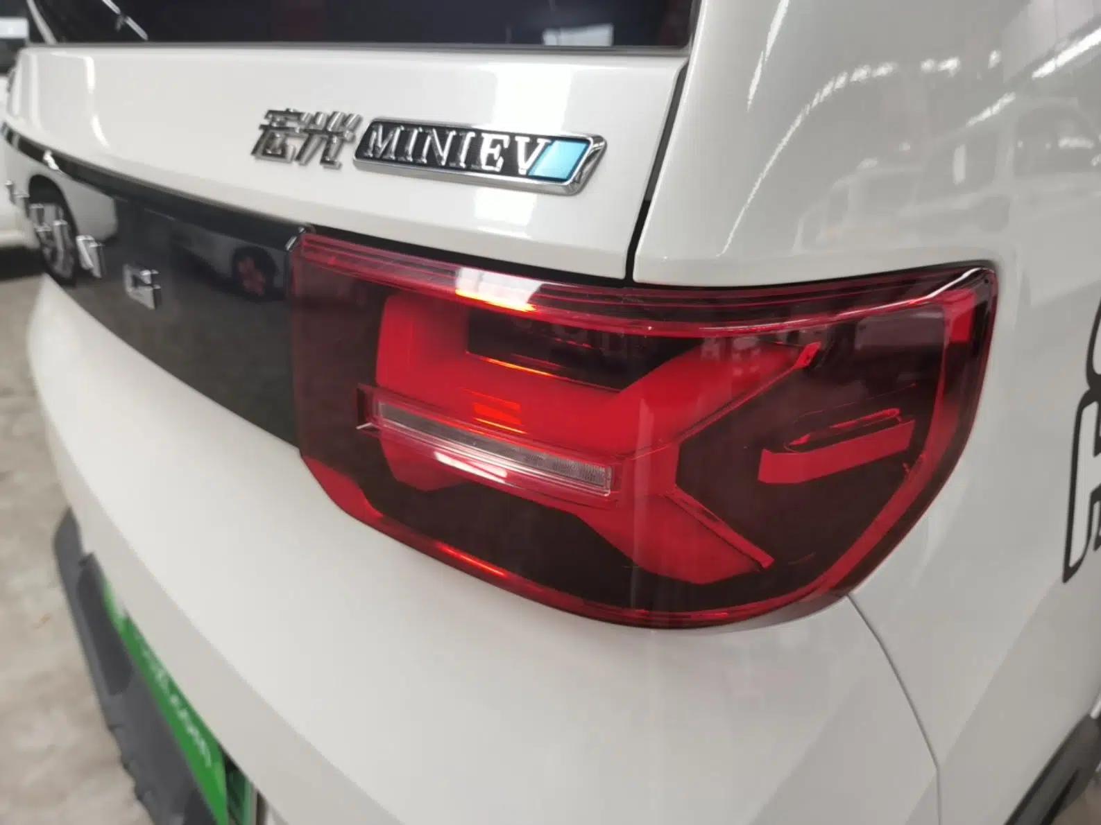 Wuling Hongguang MINIEV 2022 GAMEBOY 200km Gaming Edition with Lithium Iron Phosphate — миниатюра 9