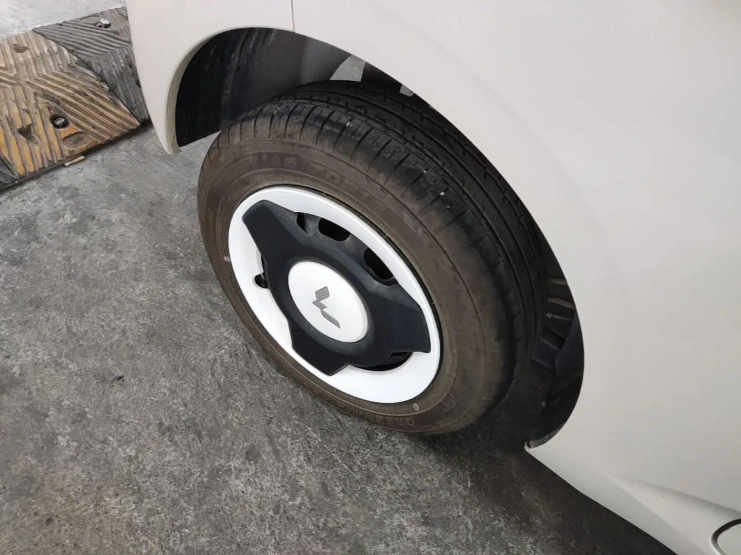 Wuling Hongguang MINIEV 2024 3rd Generation 215km Youth Edition — миниатюра 11