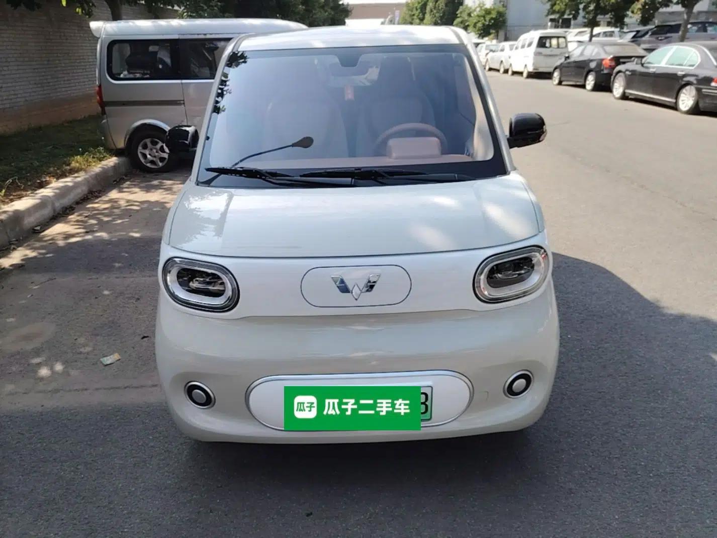 Wuling Hongguang MINIEV 2024 3rd Generation 215km Youth Edition — миниатюра 2