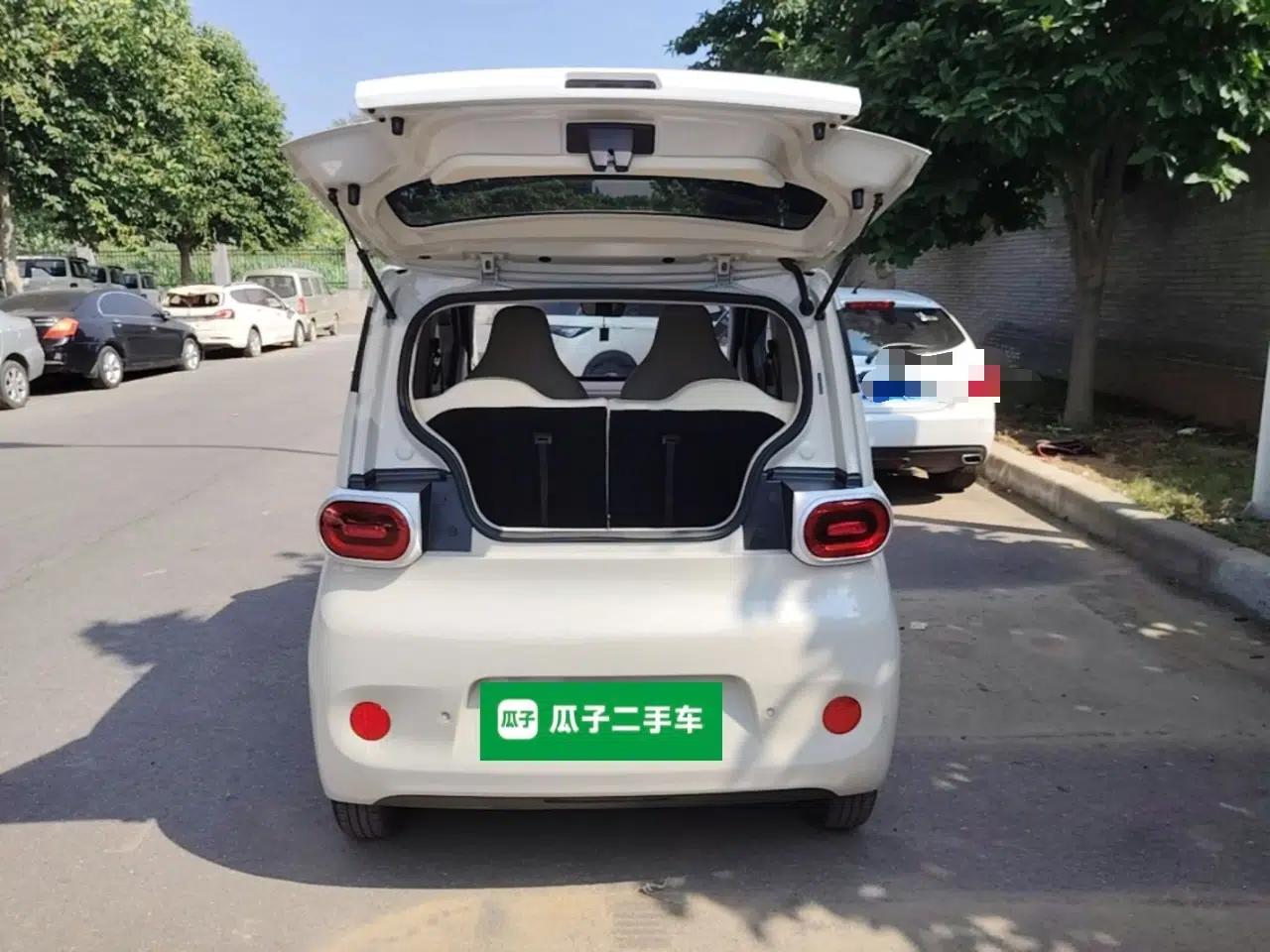 Wuling Hongguang MINIEV 2024 3rd Generation 215km Youth Edition — миниатюра 22
