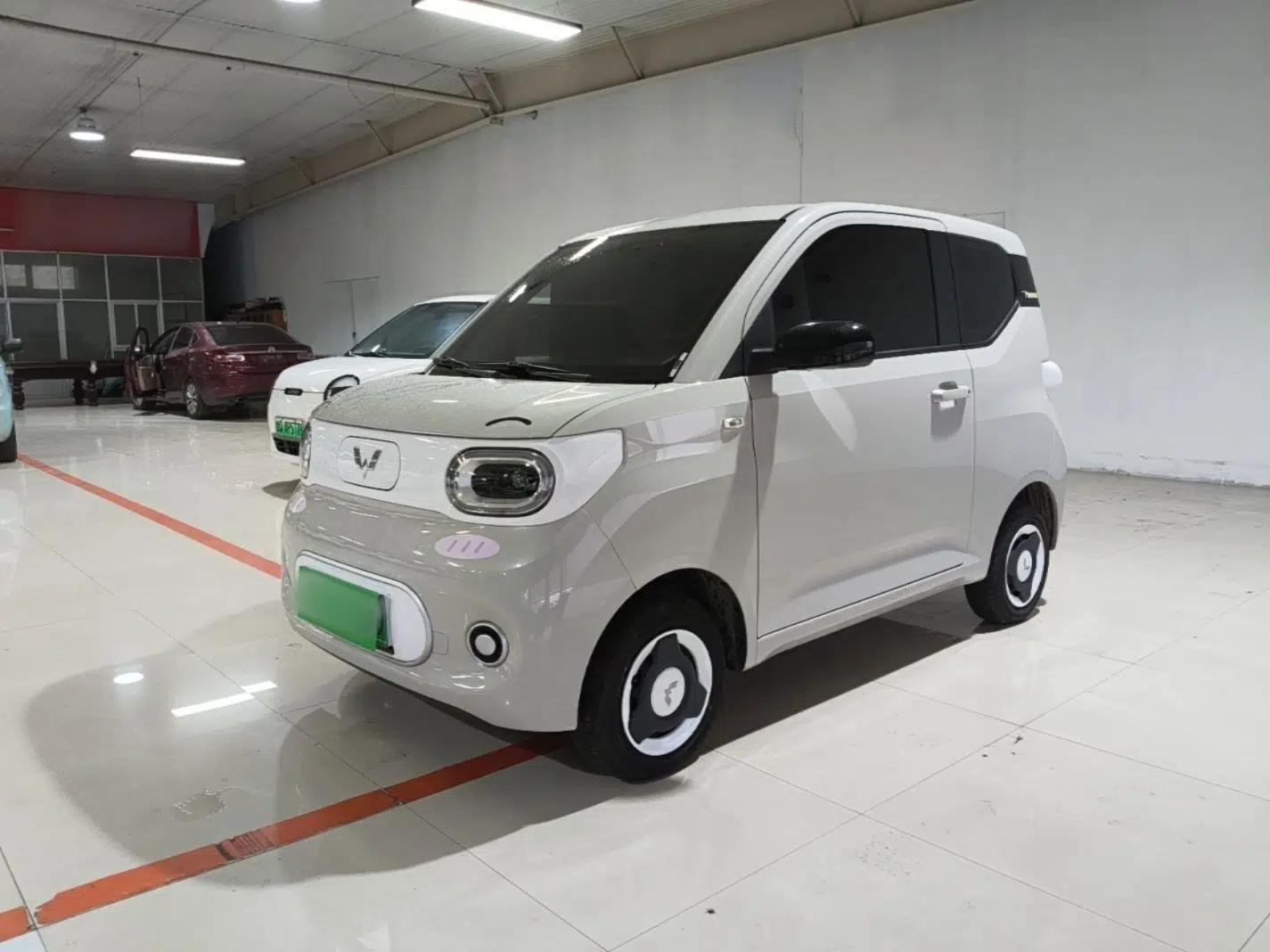 Wuling Hongguang MINIEV 2024 3rd Generation 215km Youth Edition — миниатюра 1