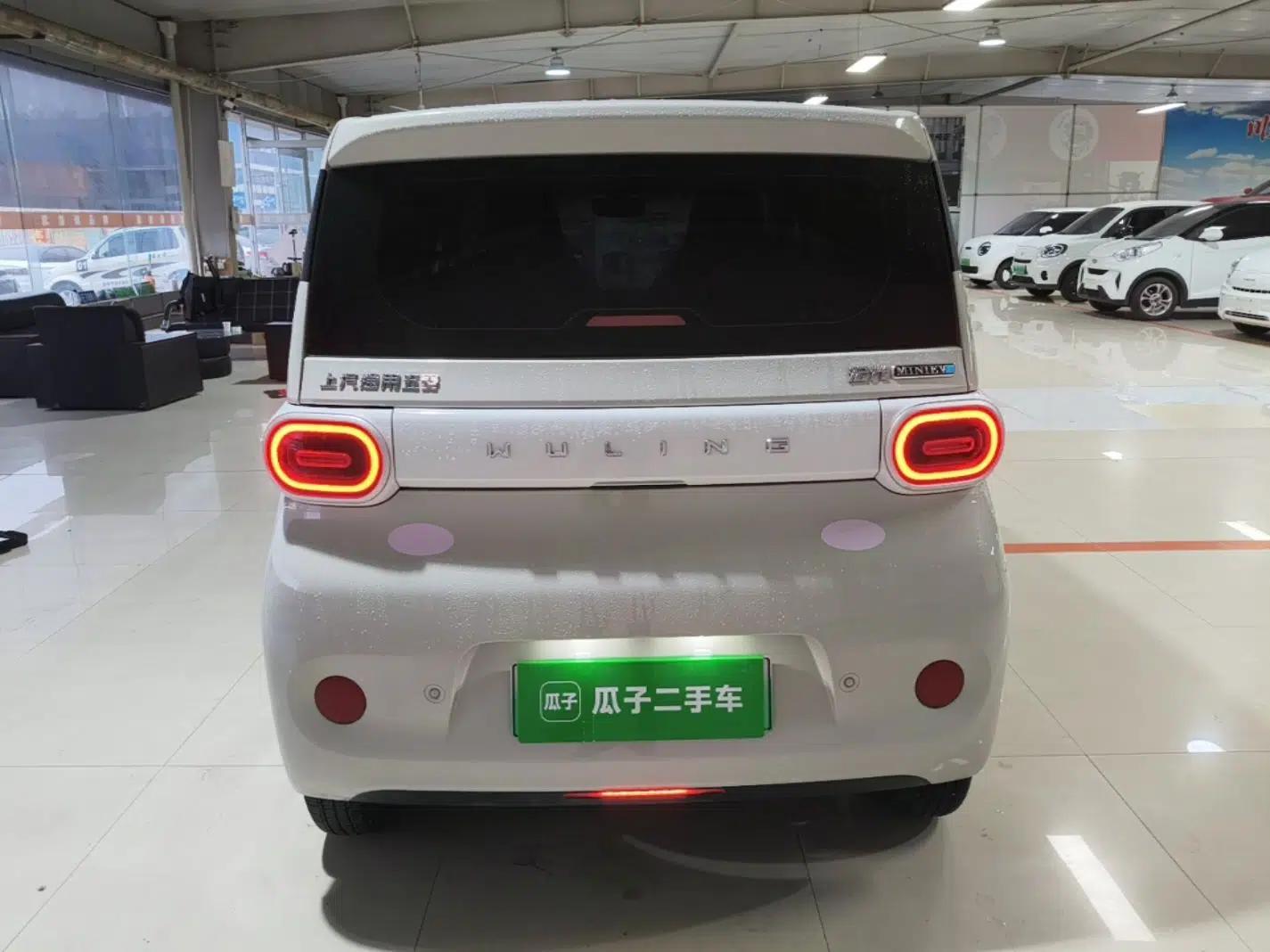 Wuling Hongguang MINIEV 2024 3rd Generation 215km Youth Edition — миниатюра 5