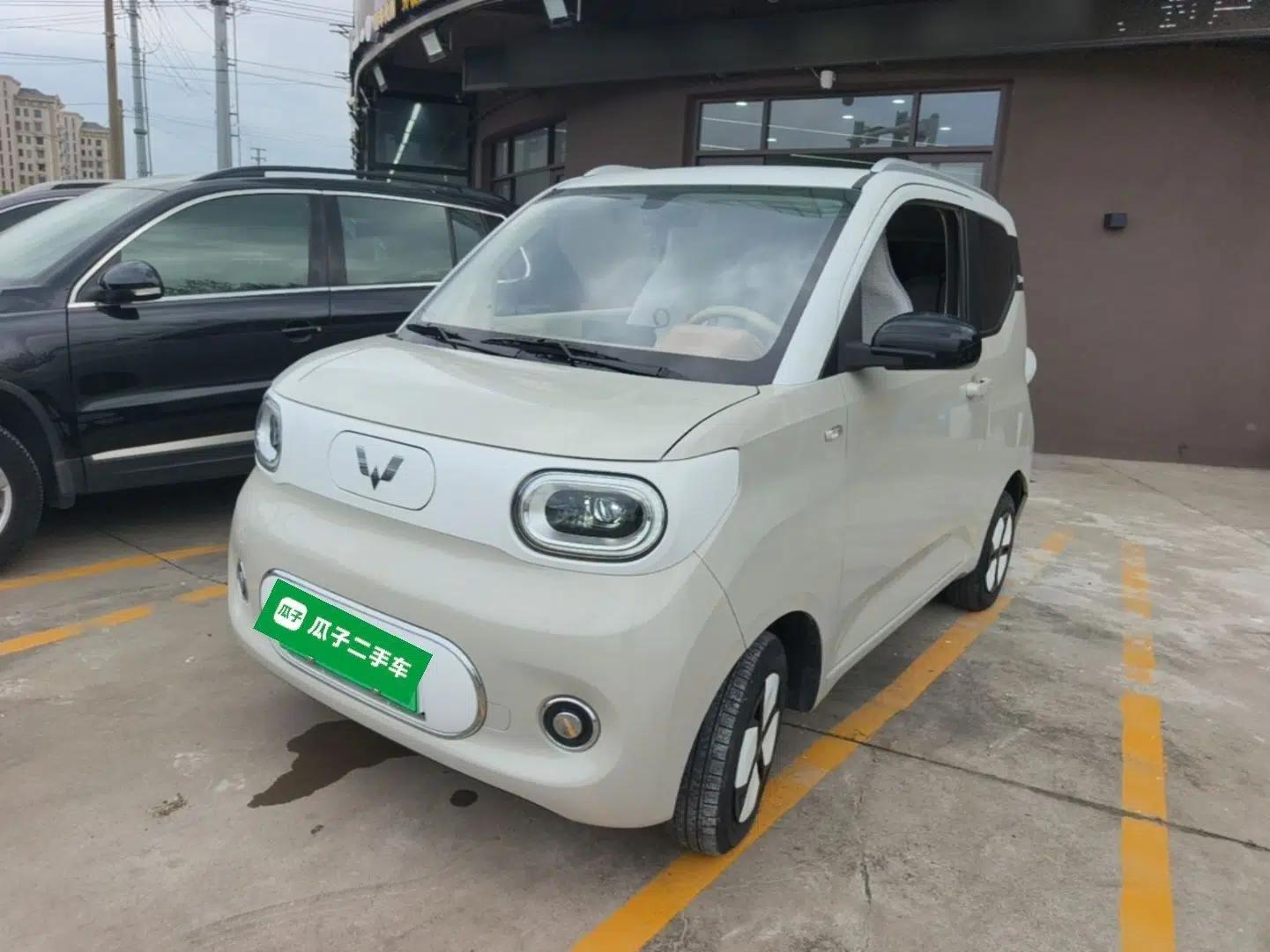 Wuling Hongguang MINIEV 2024 3rd Generation 215km Advanced Version — миниатюра 1