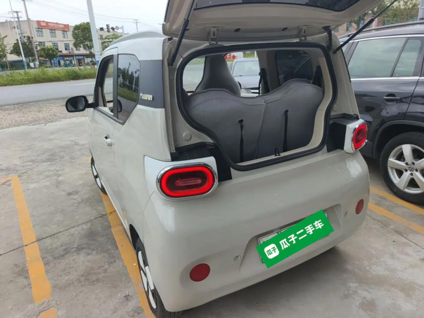 Wuling Hongguang MINIEV 2024 3rd Generation 215km Advanced Version — миниатюра 4