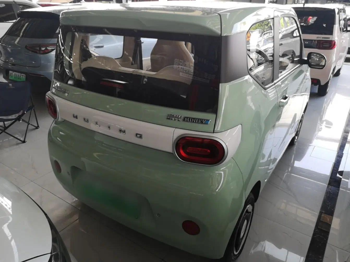 Wuling Hongguang MINIEV 2024 3rd Generation 215km Youth Edition — миниатюра 6