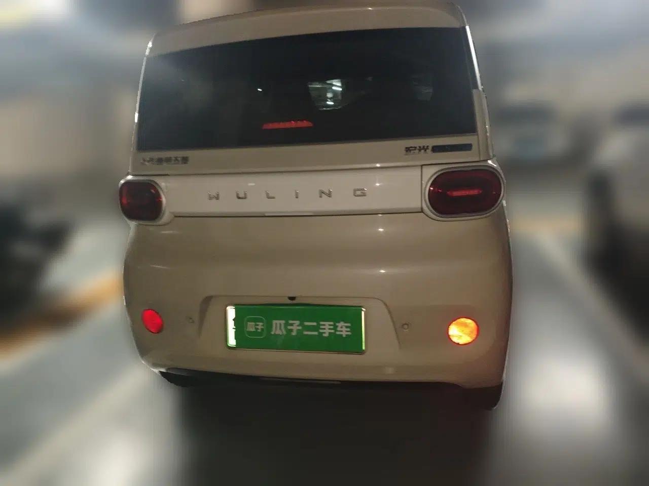 Wuling Hongguang MINIEV 2024 3rd Generation 215km Youth Edition — миниатюра 5
