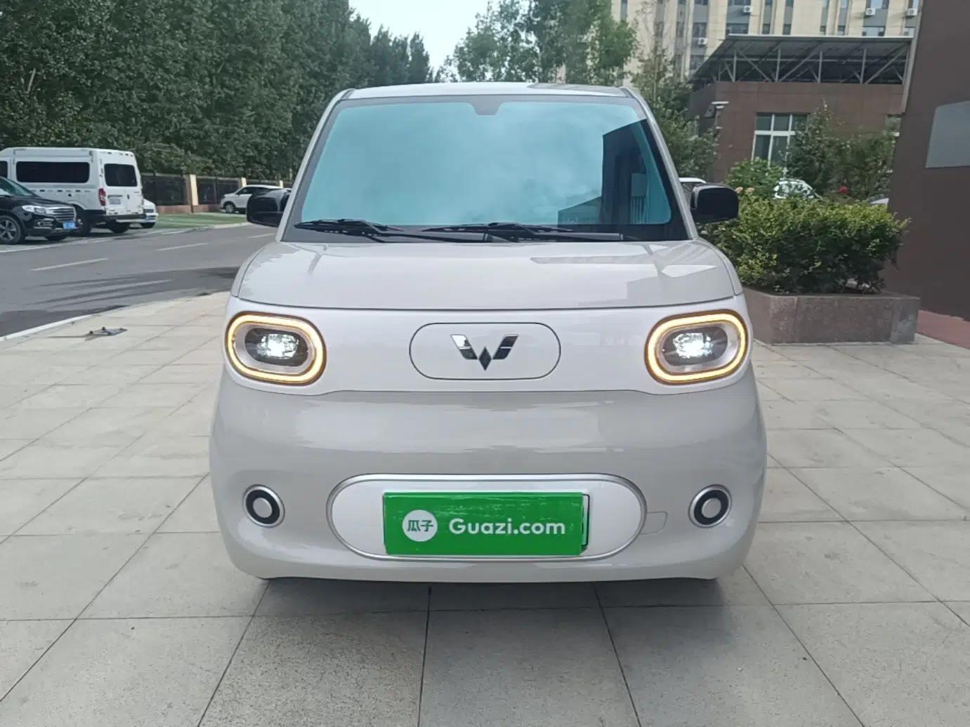 Wuling Hongguang MINIEV 2024 3rd Generation 215km Youth Edition — миниатюра 2