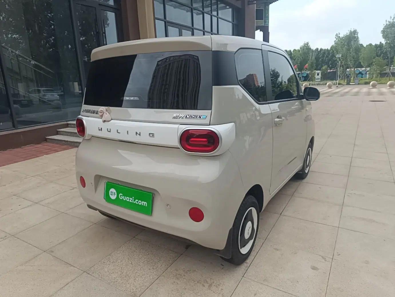 Wuling Hongguang MINIEV 2024 3rd Generation 215km Youth Edition — миниатюра 6