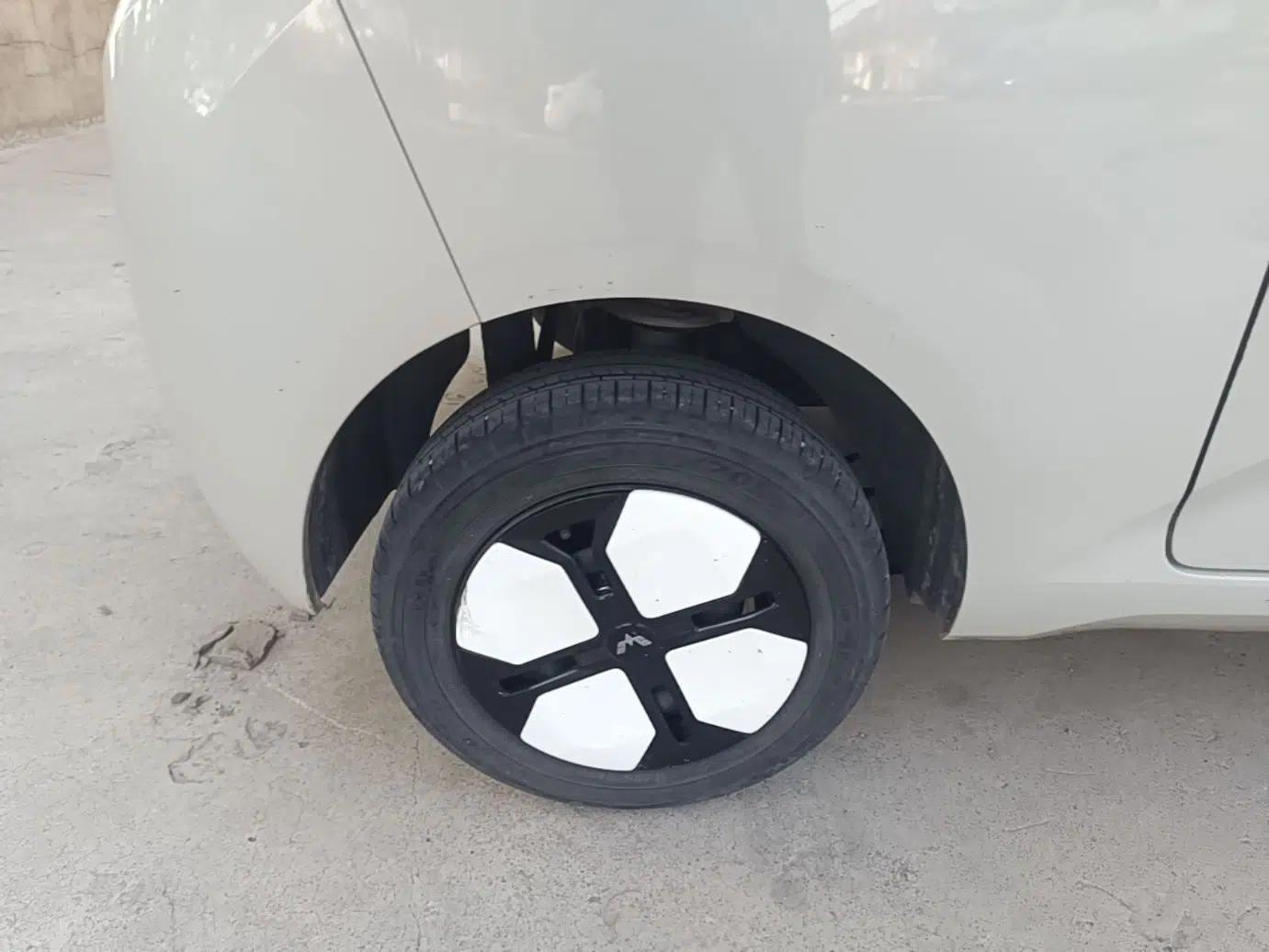 Wuling Hongguang MINIEV 2024 3rd Generation 215km Advanced Version — миниатюра 11