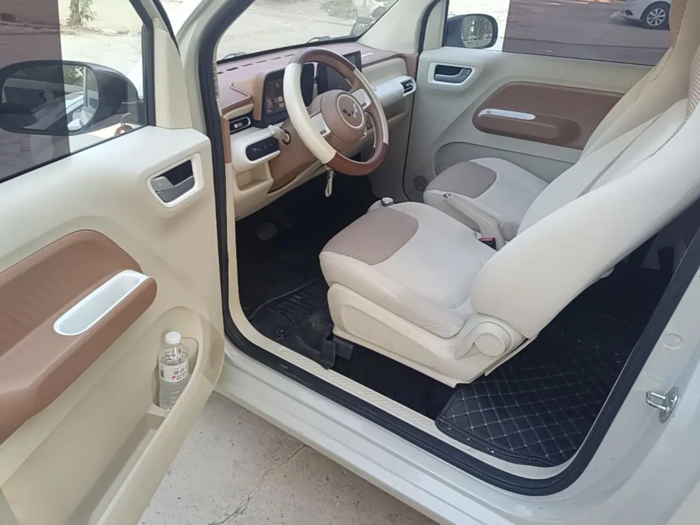 Wuling Hongguang MINIEV 2024 3rd Generation 215km Advanced Version — миниатюра 18