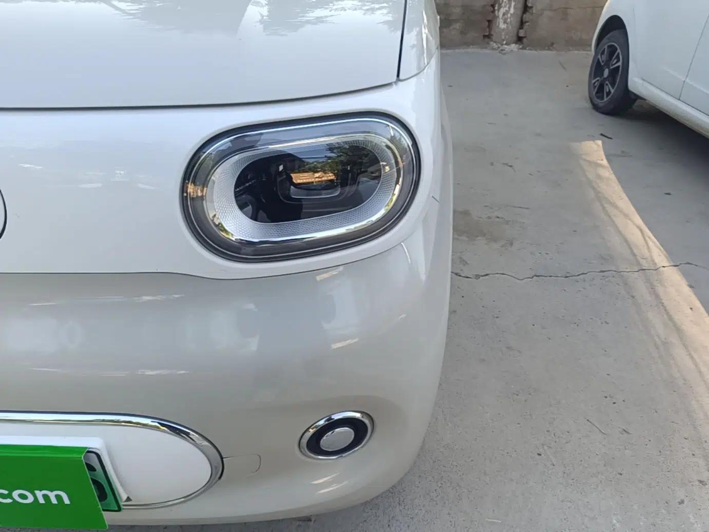 Wuling Hongguang MINIEV 2024 3rd Generation 215km Advanced Version — миниатюра 8