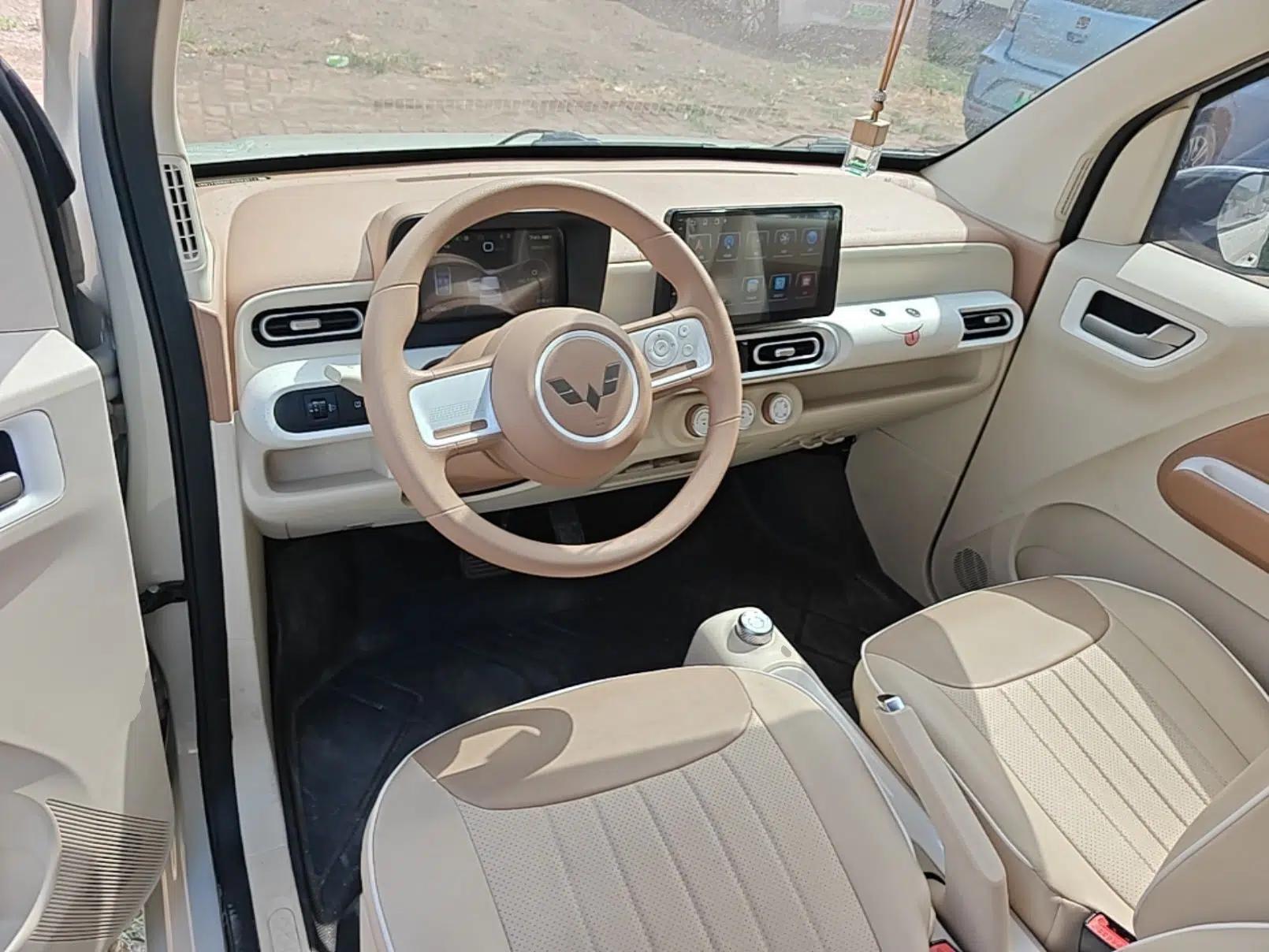 Wuling Hongguang MINIEV 2024 3rd Generation 215km Youth Edition — миниатюра 12