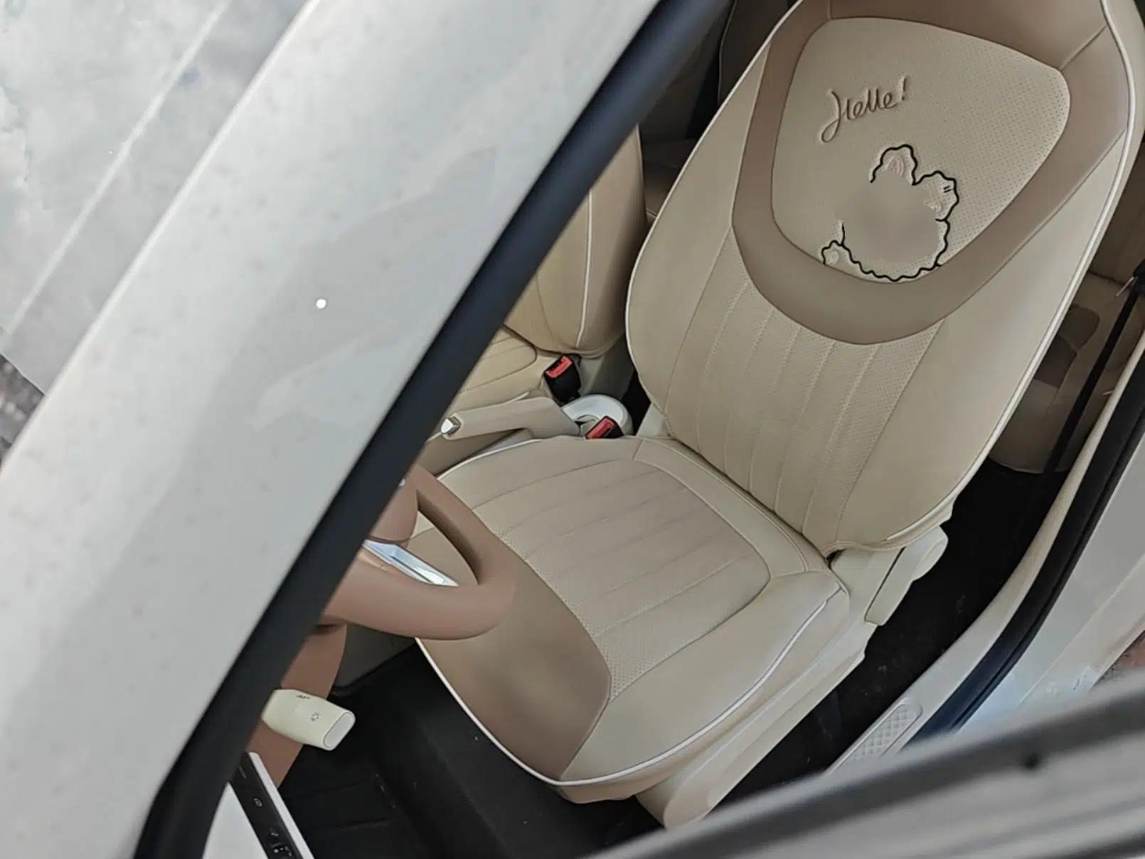 Wuling Hongguang MINIEV 2024 3rd Generation 215km Youth Edition — миниатюра 17