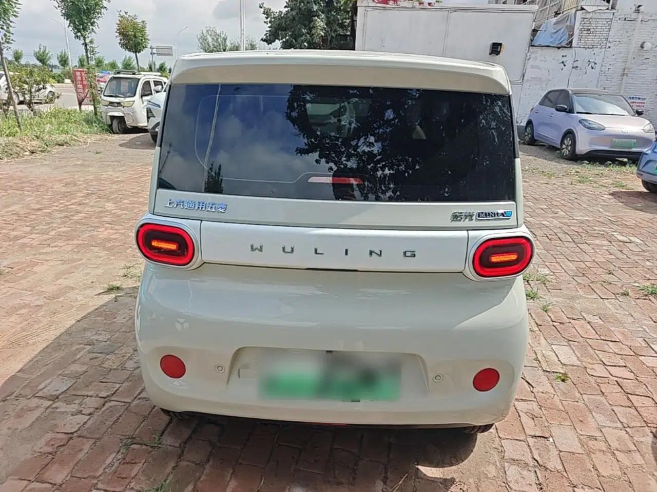 Wuling Hongguang MINIEV 2024 3rd Generation 215km Youth Edition — миниатюра 5
