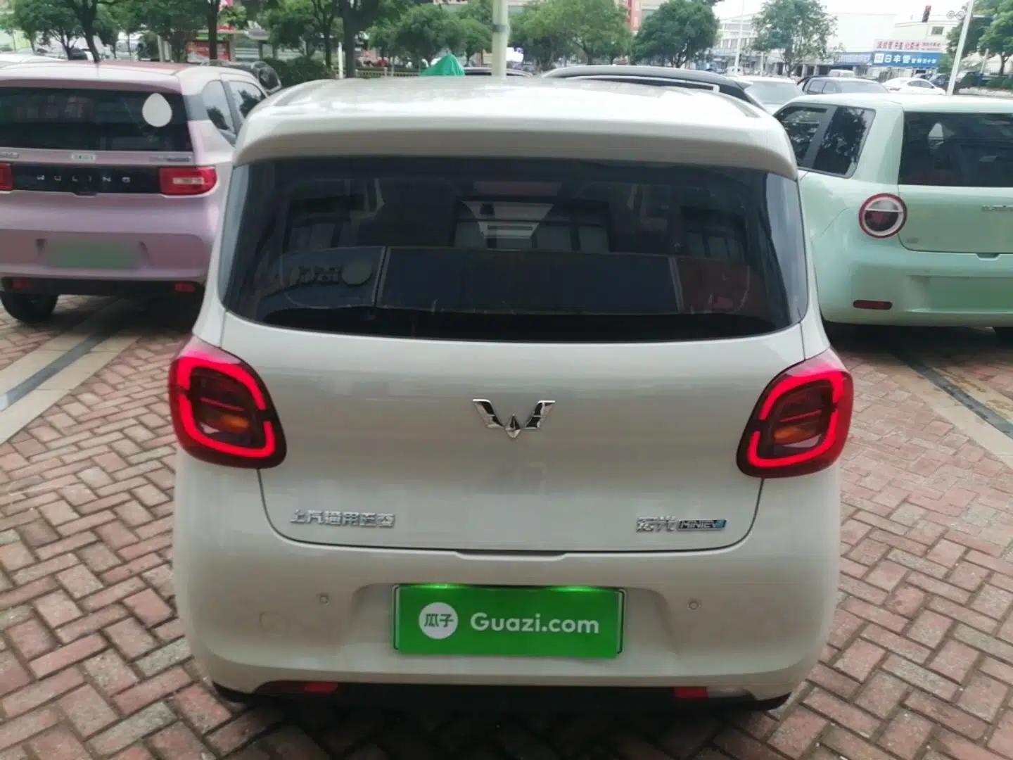 Wuling Hongguang MINIEV 2025 Four-Door Version Advanced Edition — миниатюра 5
