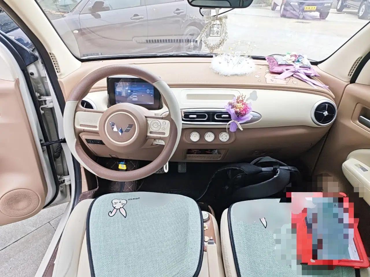 Wuling Hongguang MINIEV 2025 Four-Door Version Advanced Edition — миниатюра 12