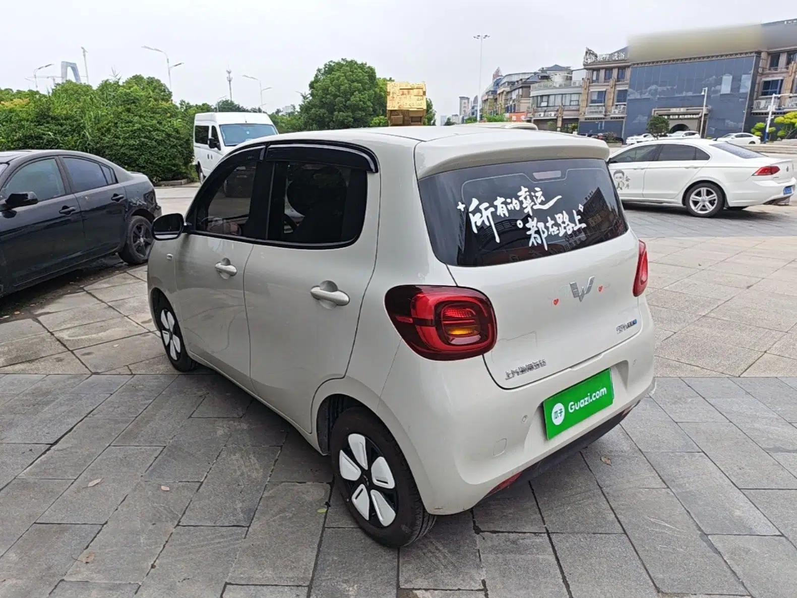 Wuling Hongguang MINIEV 2025 Four-Door Version Advanced Edition — миниатюра 4