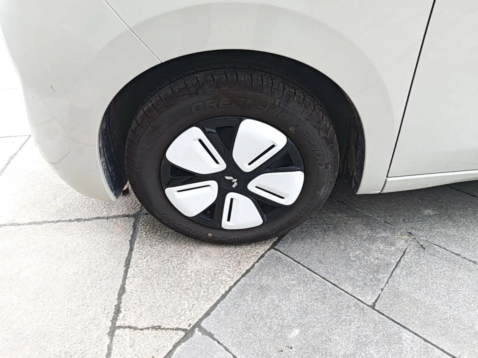 Wuling Hongguang MINIEV 2025 Four-Door Version Advanced Edition — миниатюра 10
