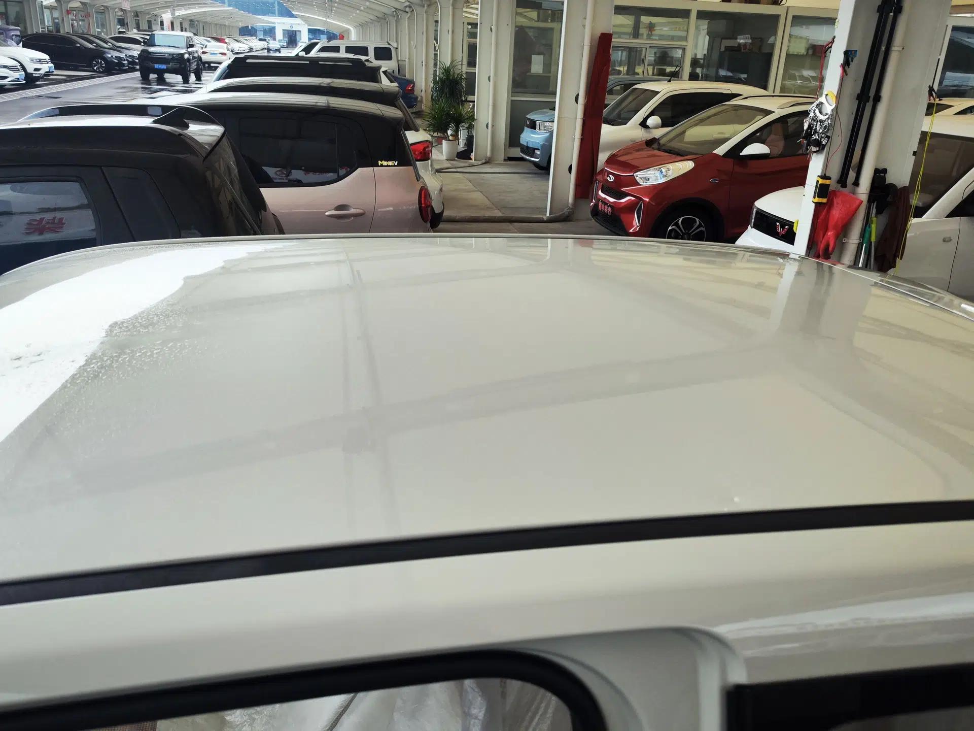 Wuling Hongguang MINIEV 2024 3rd Generation 215km Youth Edition — миниатюра 7