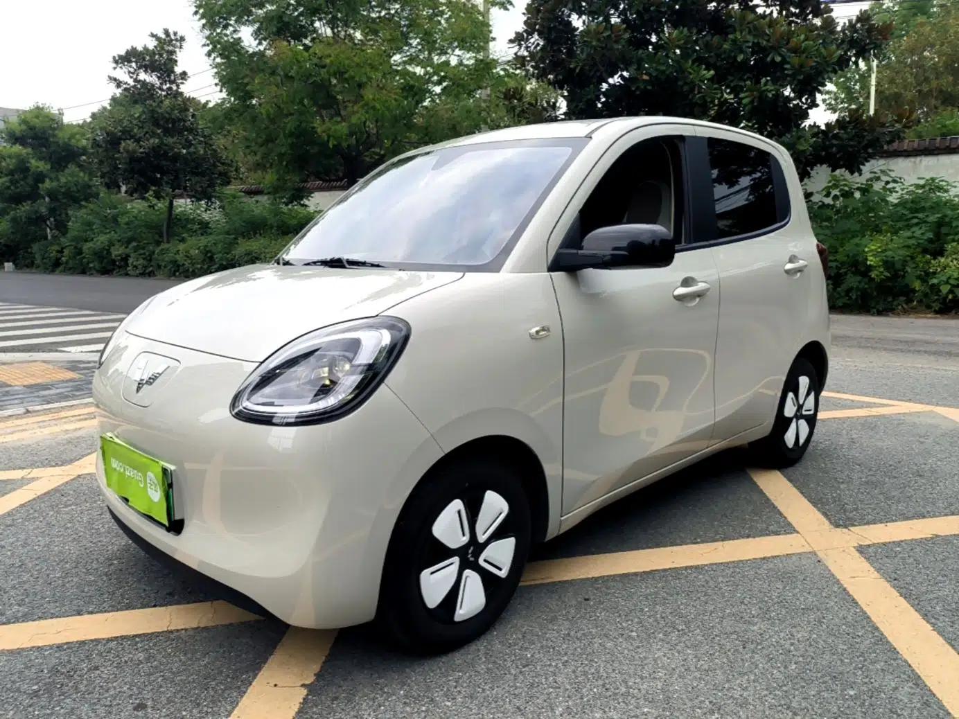Wuling Hongguang MINIEV 2025 Four-Door Version Advanced Edition — миниатюра 1