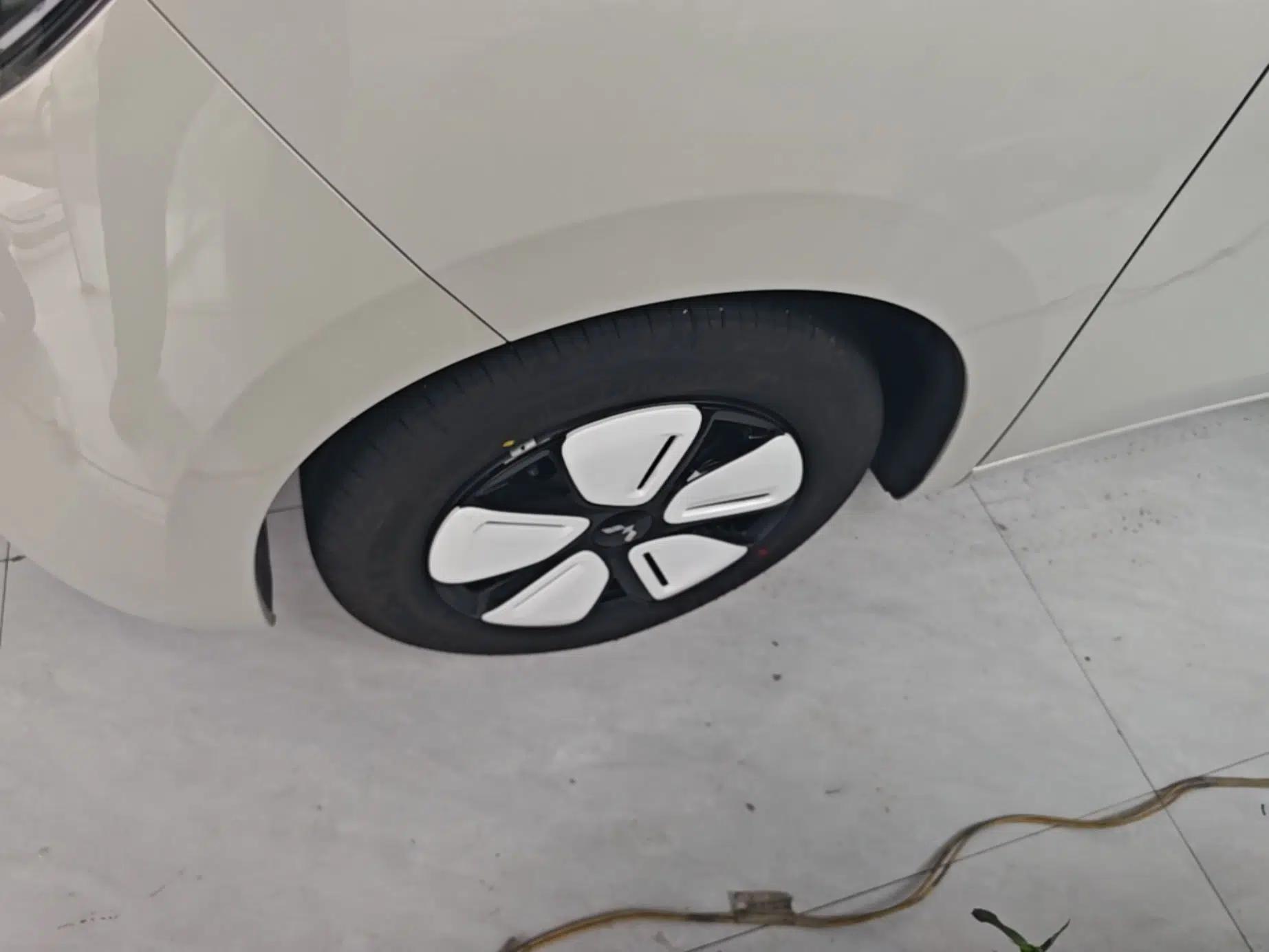 Wuling Hongguang MINIEV 2025 Four-Door Version Advanced Edition — миниатюра 10