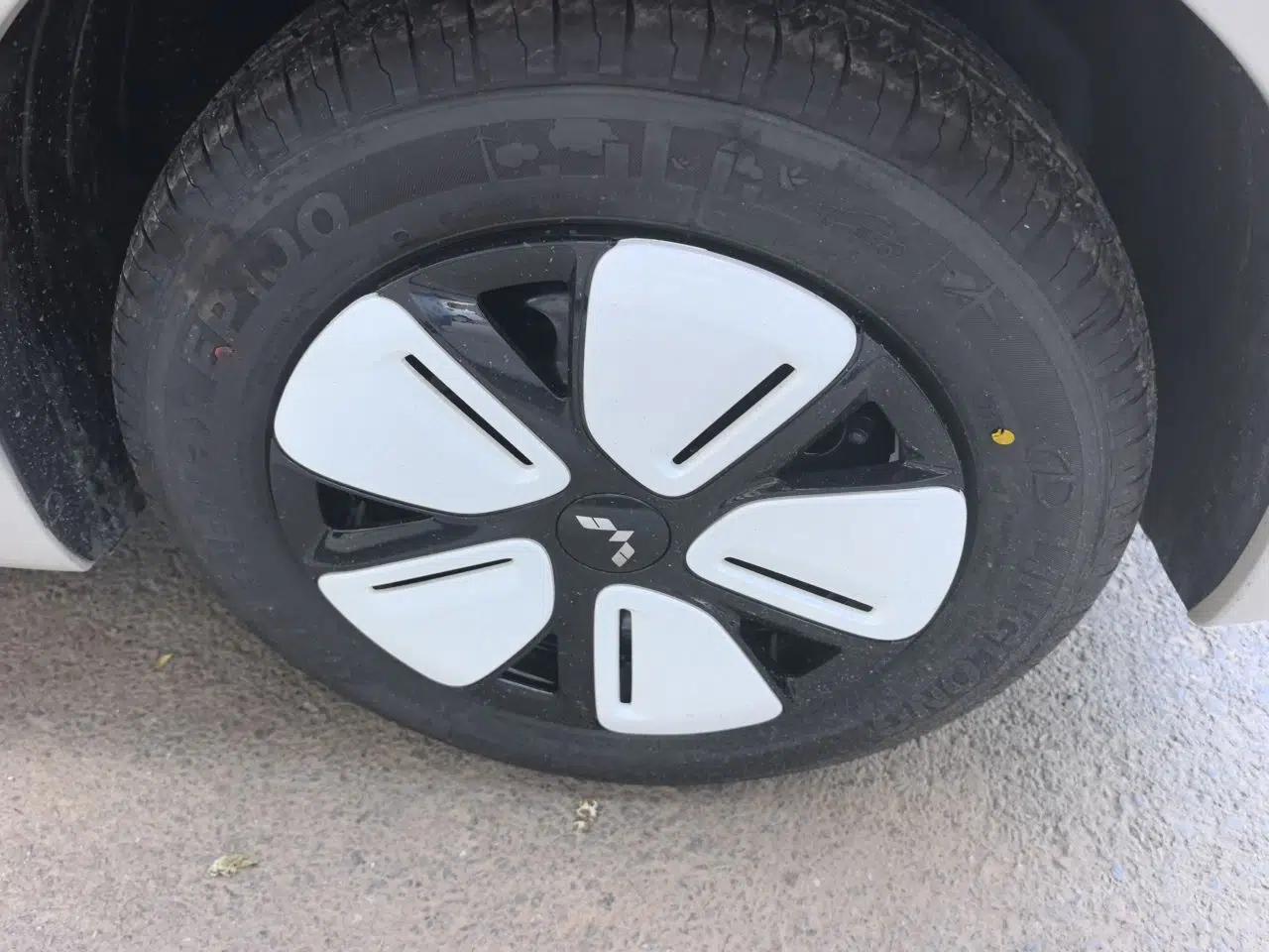 Wuling Hongguang MINIEV 2025 Four-Door Version Advanced Edition — миниатюра 8