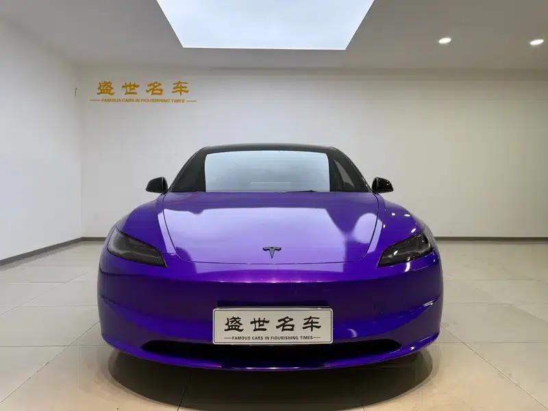 Model 3 2025 Rear-Wheel Drive — миниатюра 2