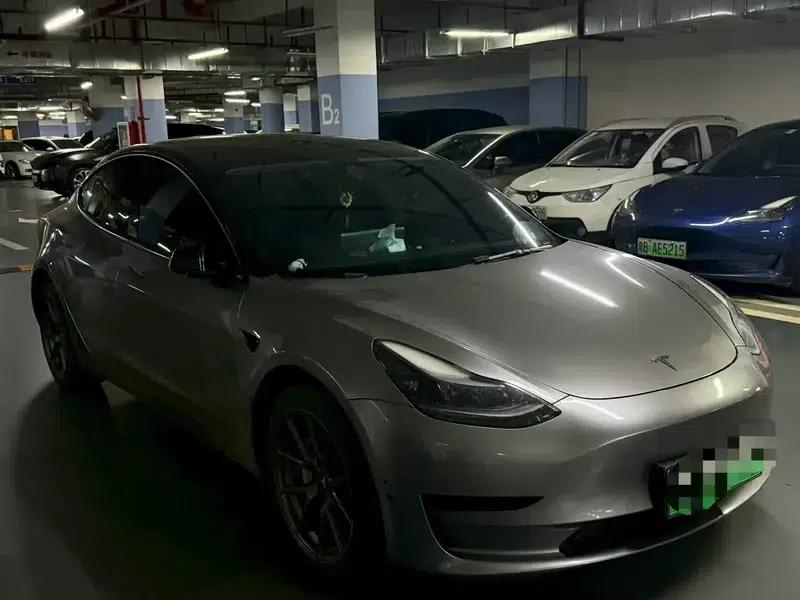 Model 3 2022 Rear-Wheel Drive — миниатюра 2