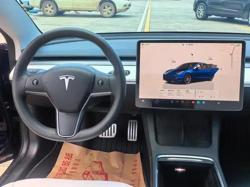 Model 3 2022 Performance All-Wheel Drive — миниатюра 14