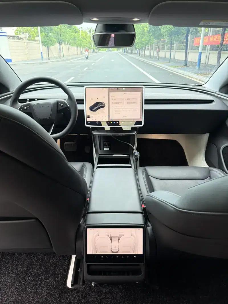Model 3 2023 Rear-Wheel Drive — миниатюра 7