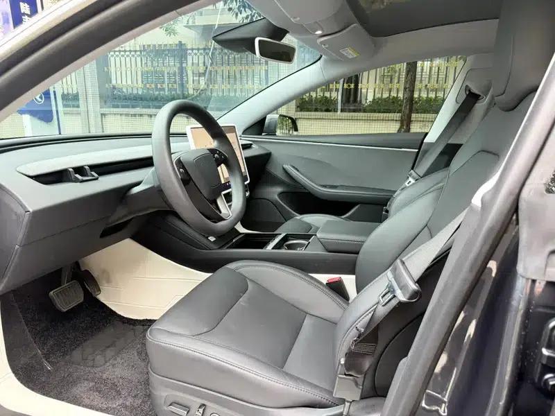 Model 3 2023 Rear-Wheel Drive — миниатюра 8