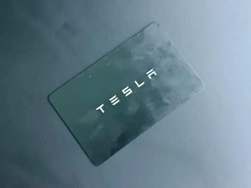 Model 3 2022 Rear-Wheel Drive — миниатюра 11