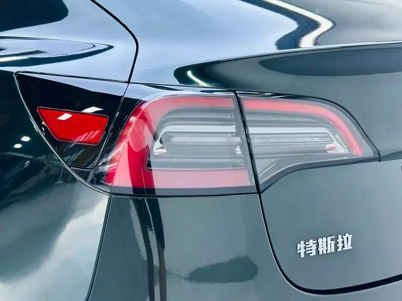 Model 3 2022 Rear-Wheel Drive — миниатюра 13