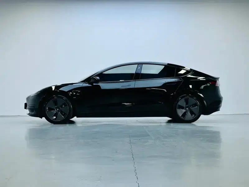 Model 3 2022 Rear-Wheel Drive — миниатюра 4
