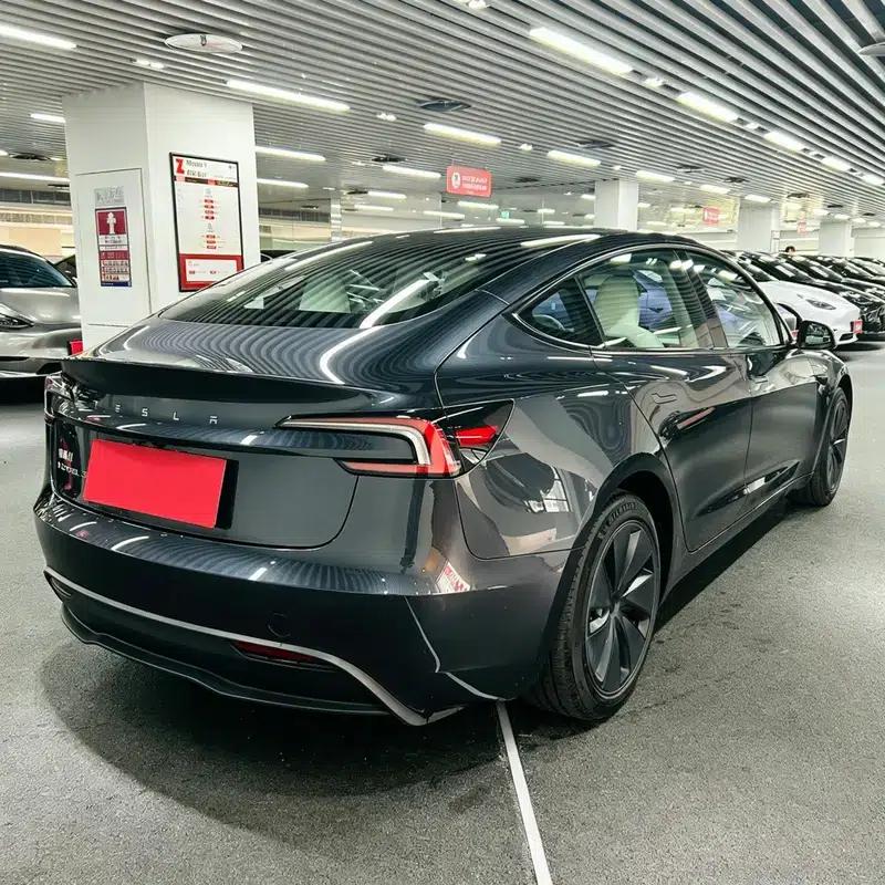 Model 3 2023 Rear-Wheel Drive — миниатюра 6
