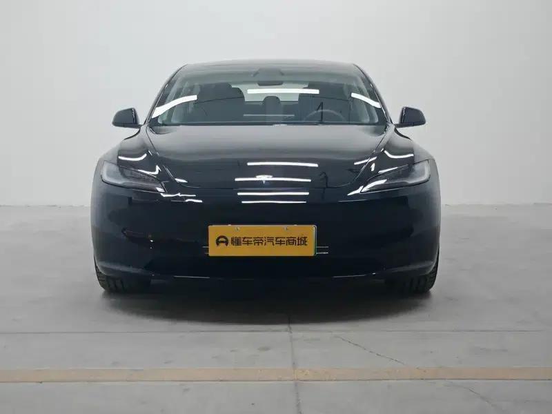 Model 3 2023 Long Range All-Wheel Drive — миниатюра 2