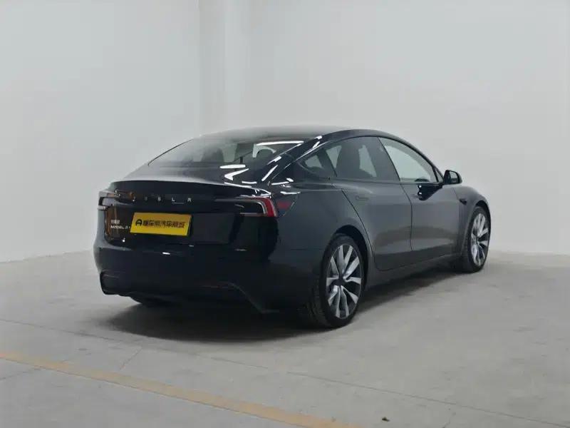 Model 3 2023 Long Range All-Wheel Drive — миниатюра 7