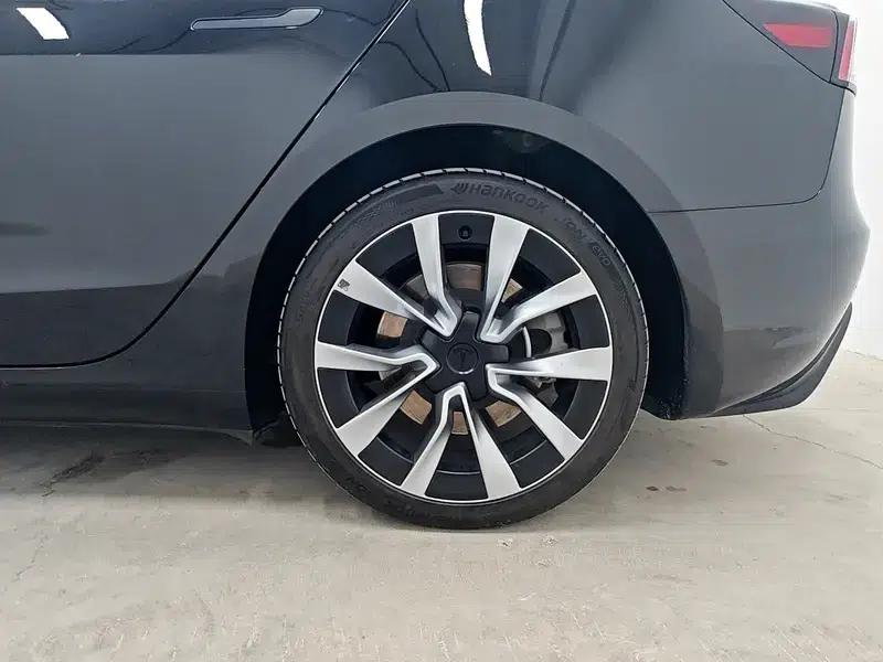 Model 3 2023 Long Range All-Wheel Drive — миниатюра 9