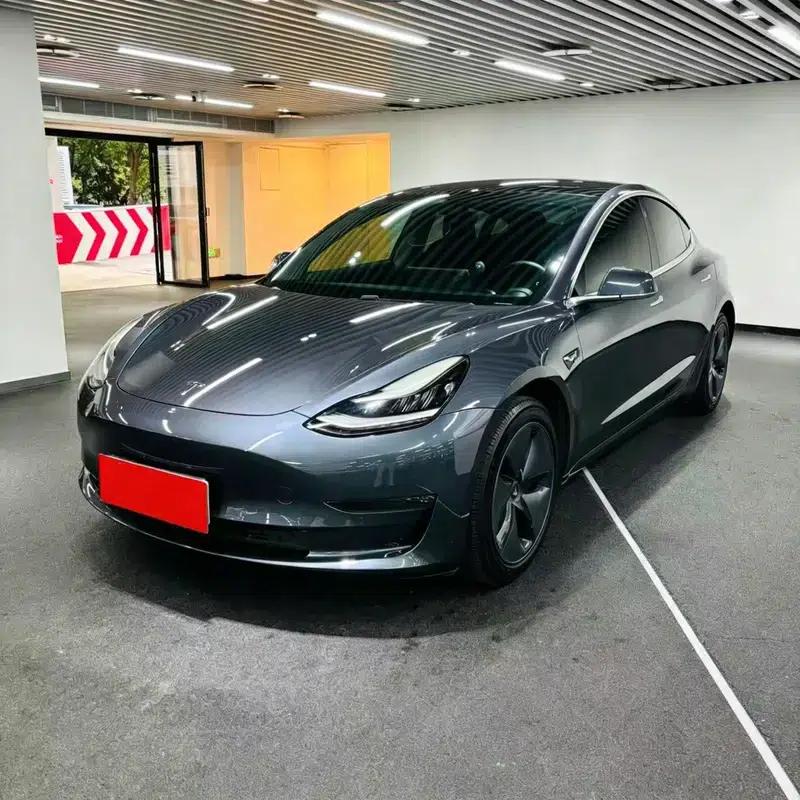 Model 3 2020 Long Range Rear-Wheel Drive — миниатюра 1