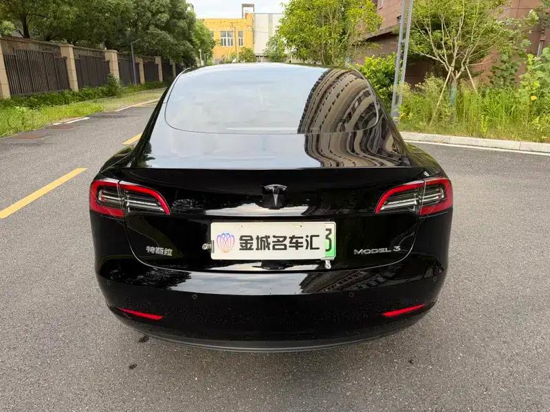Model 3 2022 Rear-Wheel Drive — миниатюра 5
