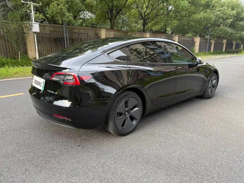 Model 3 2022 Rear-Wheel Drive — миниатюра 6