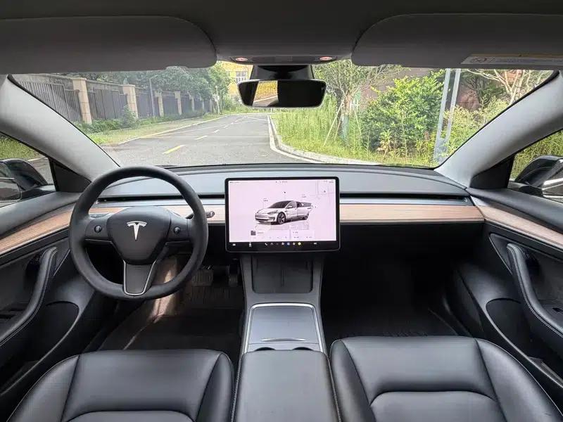 Model 3 2022 Rear-Wheel Drive — миниатюра 10