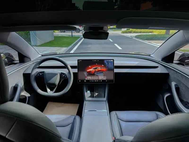 Model 3 2023 Long Range All-Wheel Drive — миниатюра 16